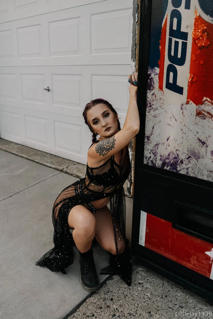 Recent shoot don t forget to like and tip posts you love babe also dm part 1 