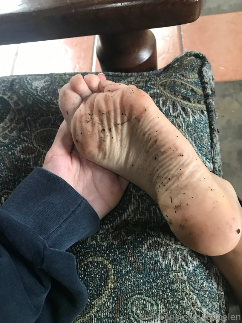 I want to feel that tongue run through my foot part 4 