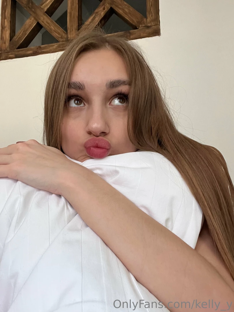 Here i am back in bed nestled among the pillows and blankets it s so 