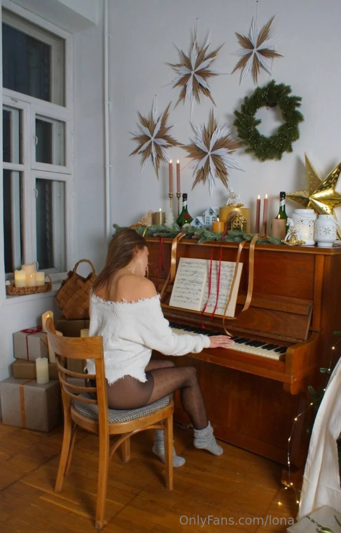 In the cozy atmosphere of a winter evening every detail in this part 1 