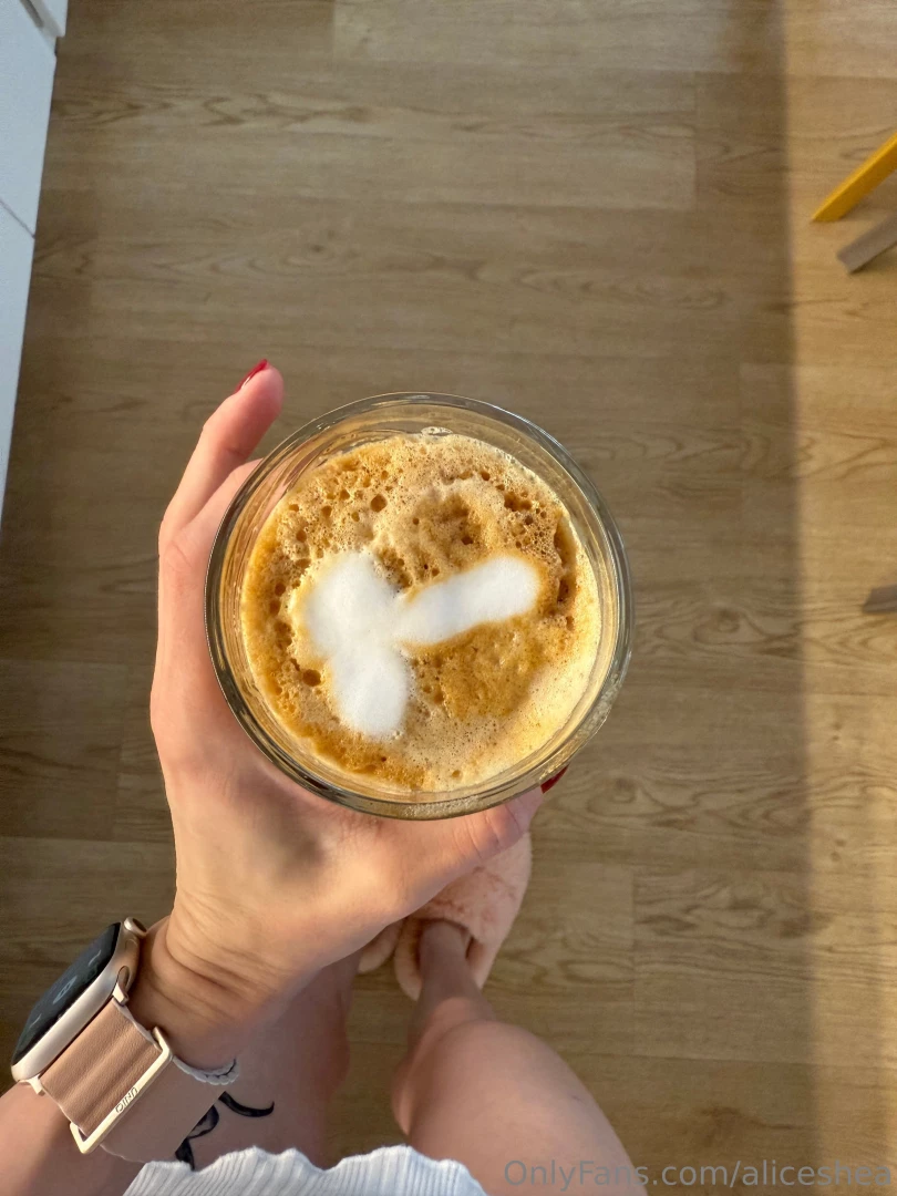 Christmas tree is ready part 1 