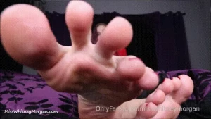 Miss whitney morgan thankful for foot fans miss whitney morgan is