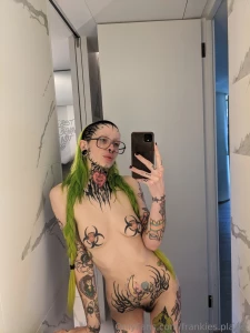 Hornyyyy and alone i need some company