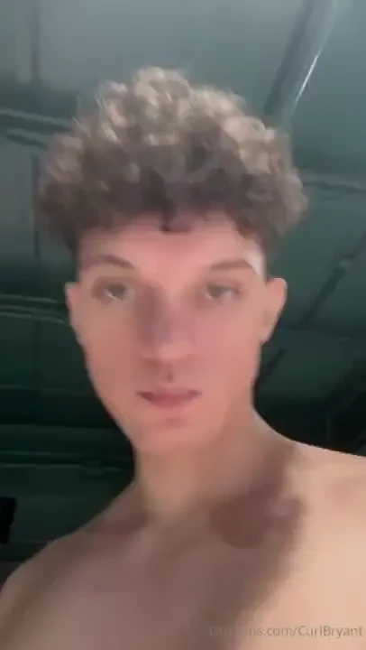 Leg day cumming bathroom 