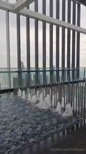 Got a new haircut a pool and a sauna to play around part 1