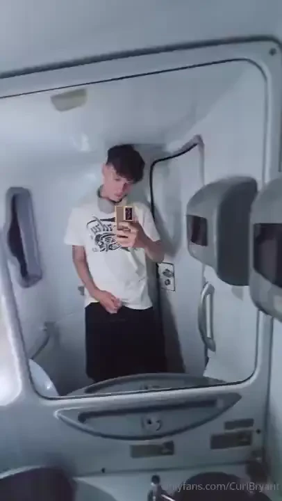 How am i supposed to aim it right 