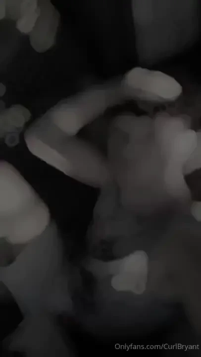 Now that i m back to the gym i m so horny my dick is troubling all day part 1 