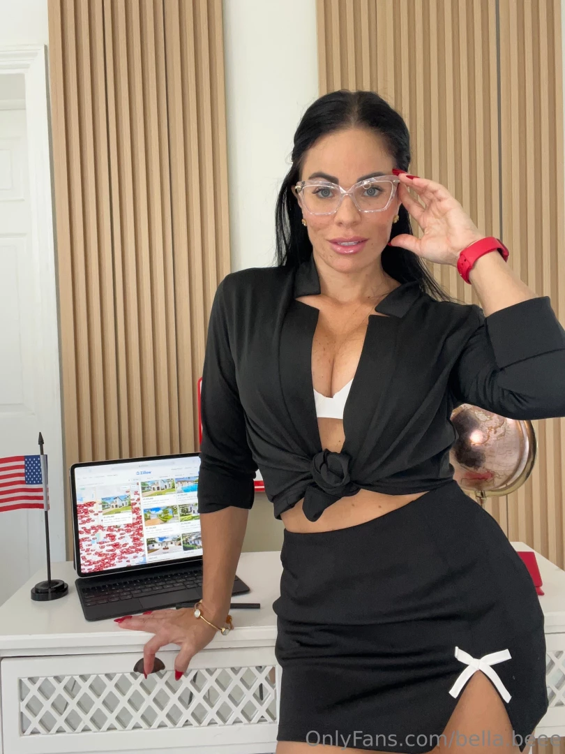 Are the tits too distracting for a house tour or not enough 