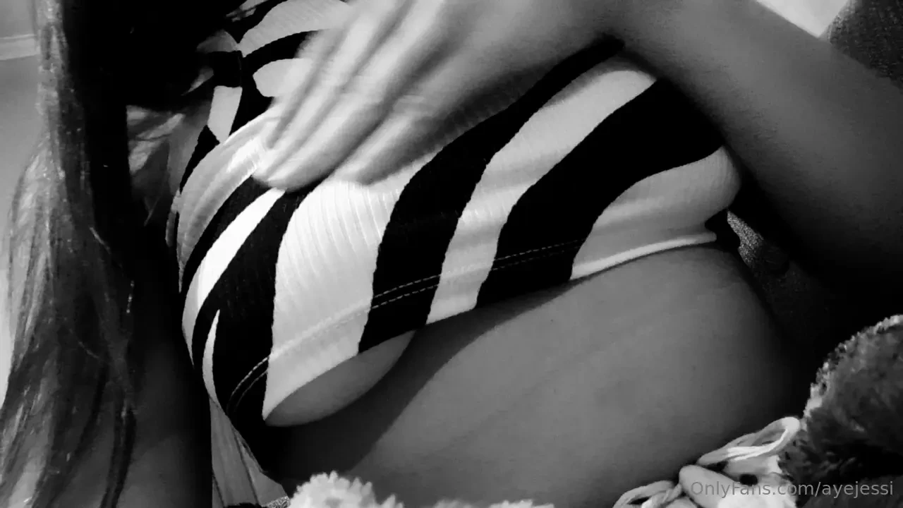 I love seeing my big tits my nudes are the best it s a shame i don t 