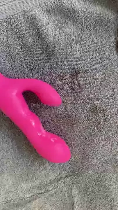 New vid coming after i listen and watch it myself lollll looks like i 