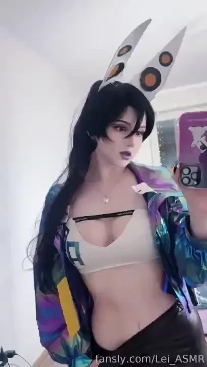Sin from nikke cosplay video 
