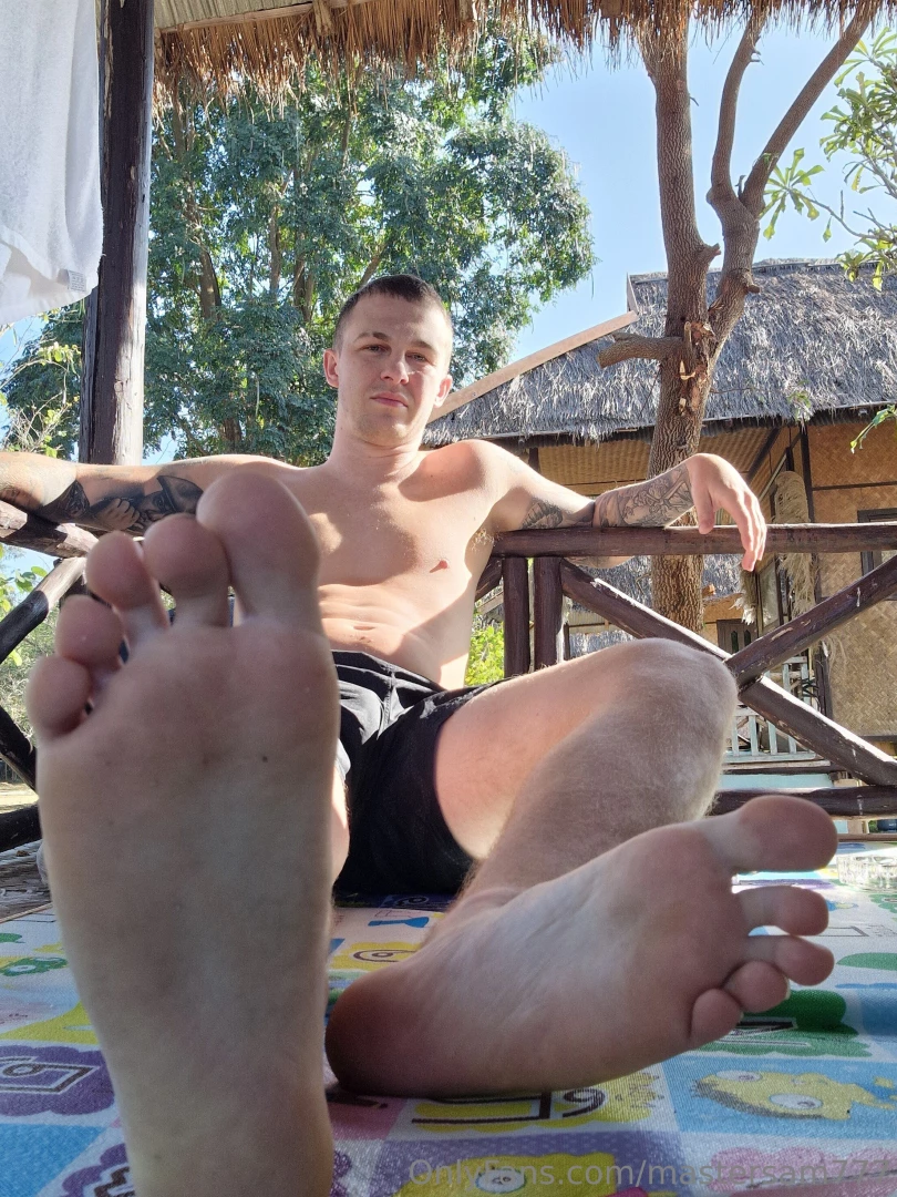 mastersam777 - Whilst your master relaxes in the sun your duty is to bring and serve part 1 