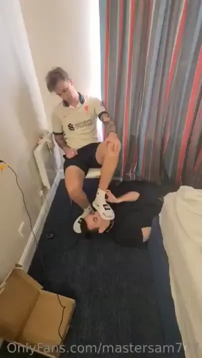 Taking it all whilst on the floor 