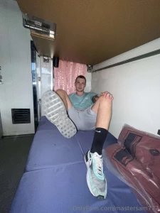The long train ride got my feet ripe and ready part 1