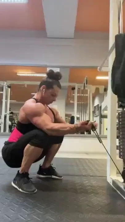 Enjo the tuesday shape sunday is the show 