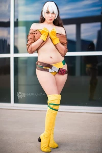 A little pick-me-up set with 7 photos featuring topless and to help part 2