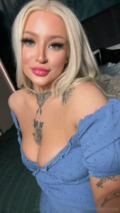 Ready to show you more than just a glimpse join me