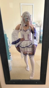 Emilia cosplay photoset part 1