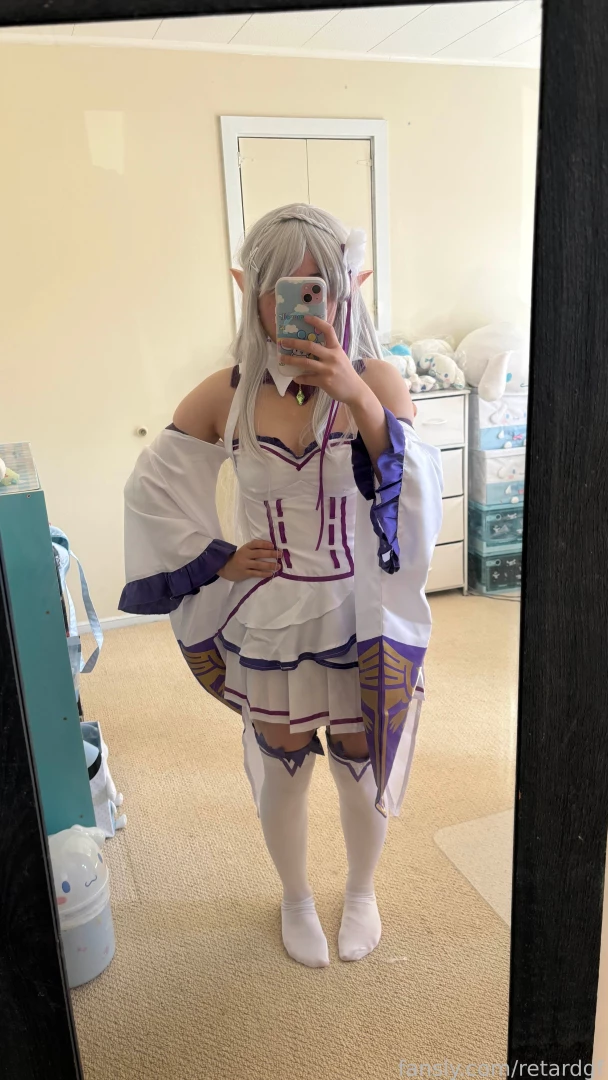 Emilia cosplay photoset part 12 