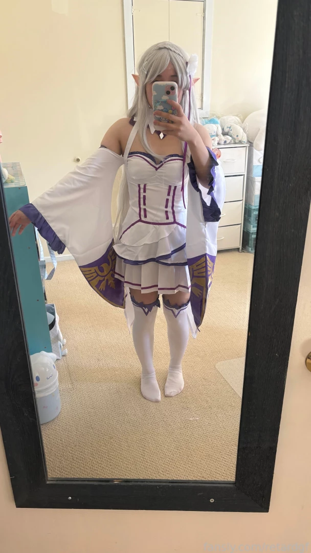 Emilia cosplay photoset part 3 