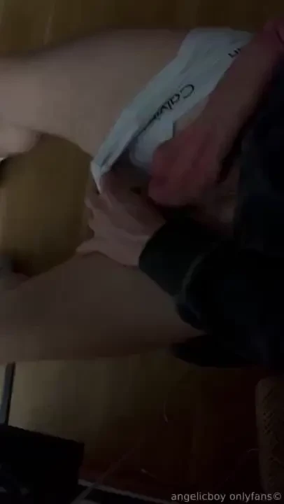 Would be so nice to have someone riding me hard 