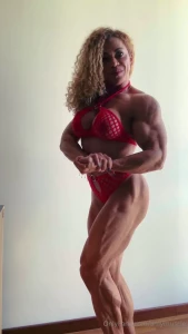 amymuscle - Posing 1 day before my bodybuilding show where i won 1st place this 