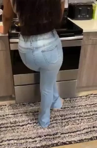 You ever been hungry but desperate to pee at the same time i knew my