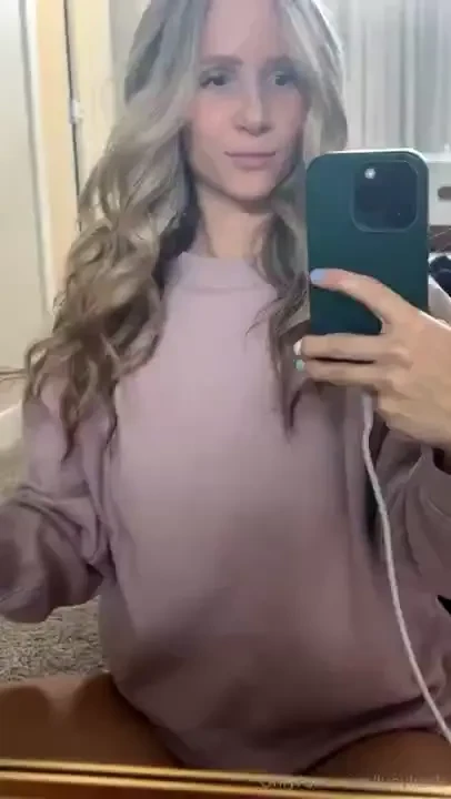 Felt cute before my gig after i tamed my lioness hair 