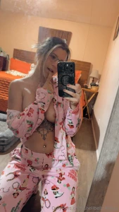 Happy friday loves part 111