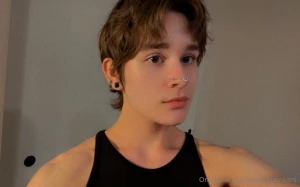 Aight soo i got a haircut but- this dumb bih cut my hair wayyy shorter part 2