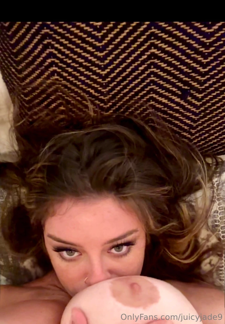 Juicyjade9 