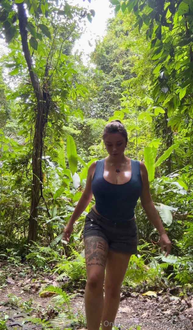 A little mid-jungle-hike update probably the sweatiest my titties have 