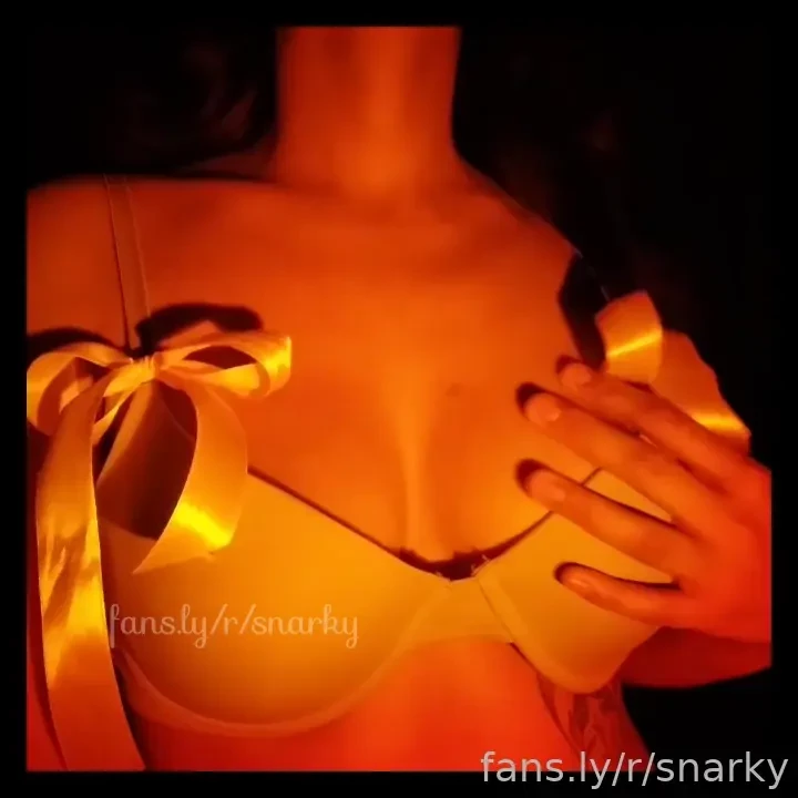 Showing you what s waiting for you when you get home these are extra 