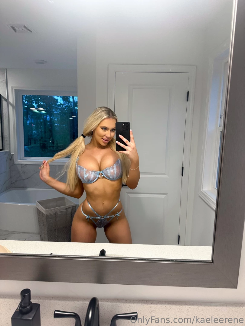 Dm me if you think i m cute part 7 