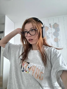 Hey hey gt lt today i was just scrolling through social media and i