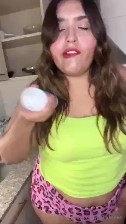 Maybe i like whipped cream like that and in my mouth 