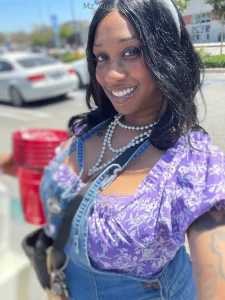 Photo dump come chill i m not doing a dang thing tonight https linktr part 1