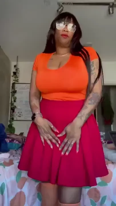 High jinx s with velma 