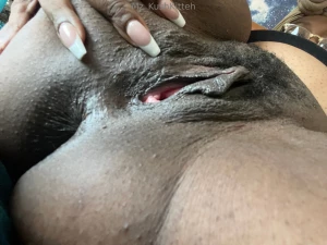 Need a good filling wanna help https linktr ee mz kushkitteh