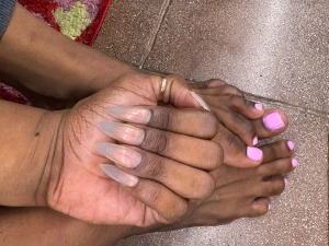 Could use a lil help today https linktr ee mz kushkitteh