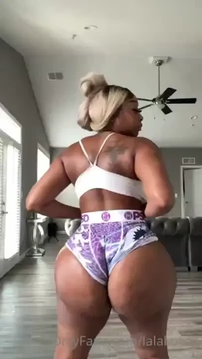 Full ass clapping video 