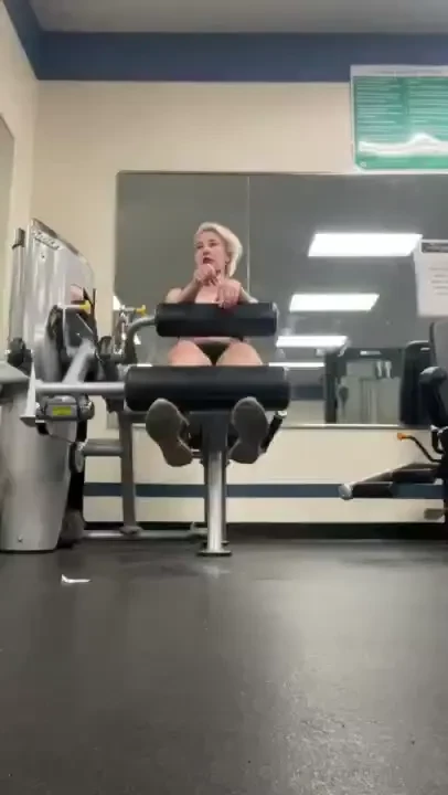 Went to a gym the other day i want to get muscles and break a 