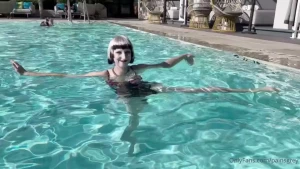 Peeing in the pool part 2