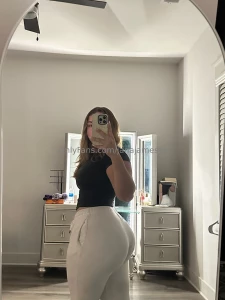 Wanna see my bare ass