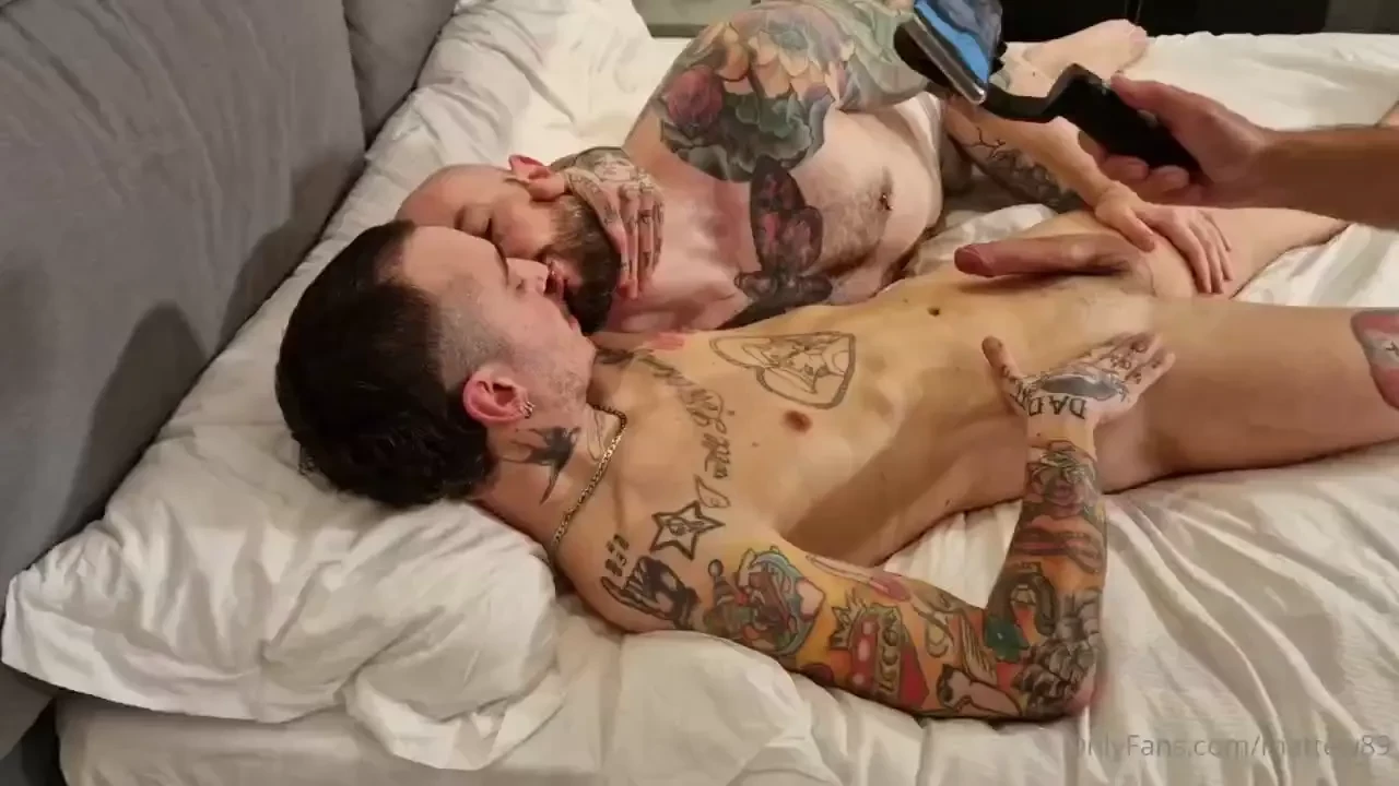 Are you ready for the new video this is the backstage blueeyesxl part 3 