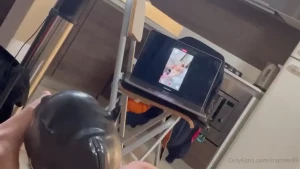 Backstage fillme_wfeet