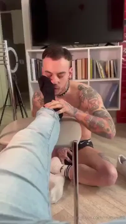 Era uno dei miei soggiorni a milano mi scrive questo ragazzo se gli 