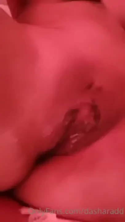 Dej su semen dentro de mi vagina 