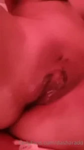Dej su semen dentro de mi vagina