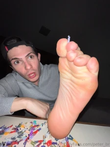 Tinies big feet and big tongue for them to explore macro part 12